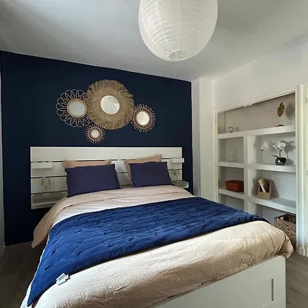 Lyla Apartment *