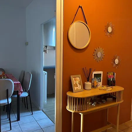 Lyla ディジョン