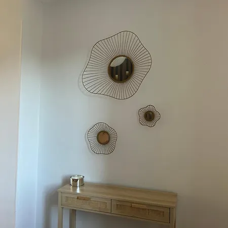 Lyla Apartment